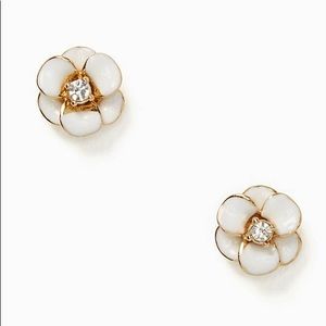 NWT Kate Spade Shine On Flower Stud Earrings